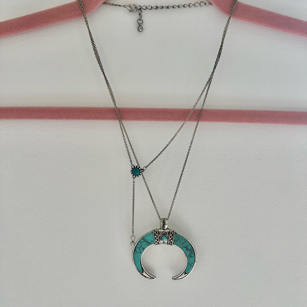 Urban Outfitters Western Silver and Turquoise Crescent Pendant Necklace - Picture 2 of 5